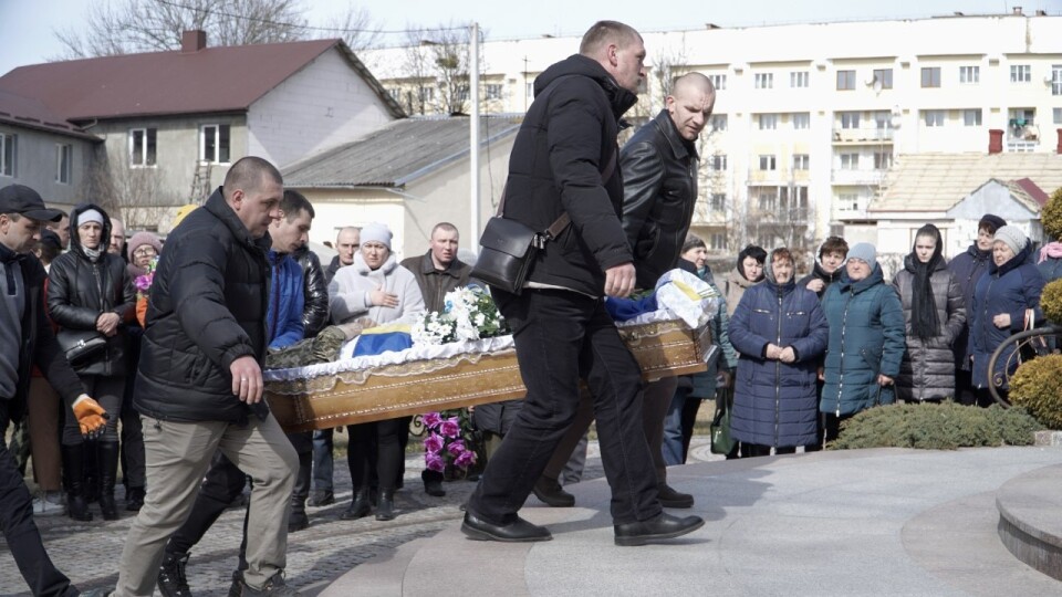 У Володимирі попрощалися з загиблим Героєм Артемом Єгиазаряном