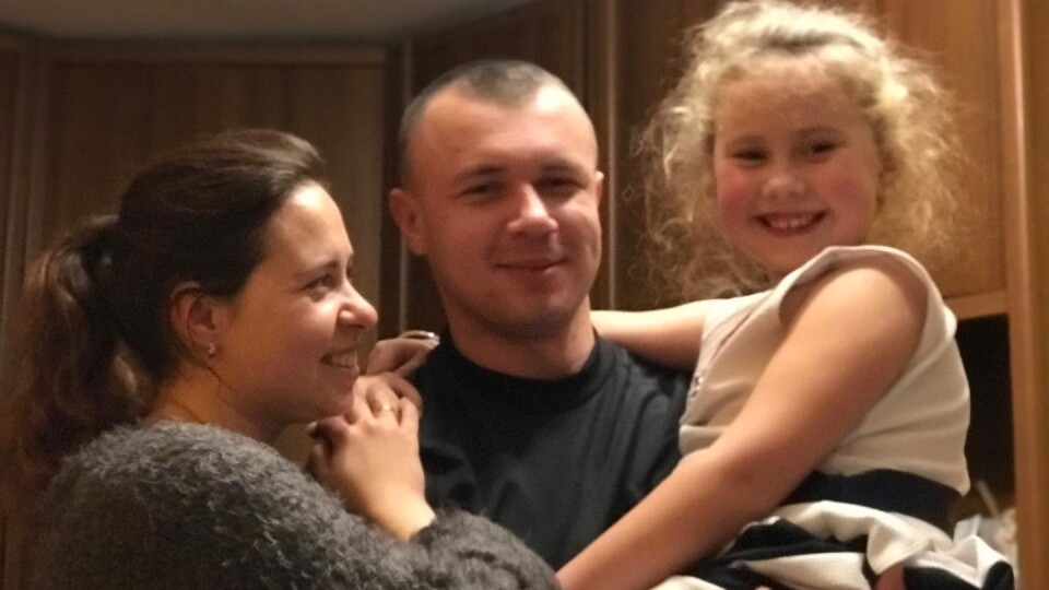 «Дякую тобі, мій молодший брате», - сестра військового, який підірвав себе разом з мостом