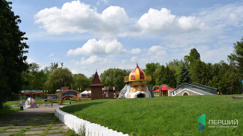 Атракціони у луцькому парку – зношені і небезпечні