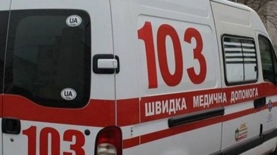 З якими симптомами коронавірусу слід викликати «швидку»