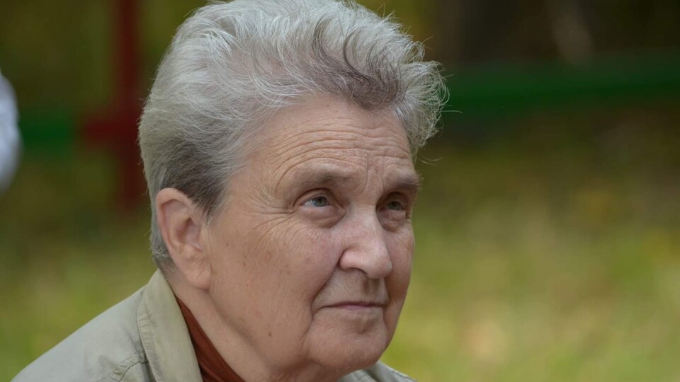 88-річна викладачка факультету філології ВНУ розповіла, як працює на «дистанційці»