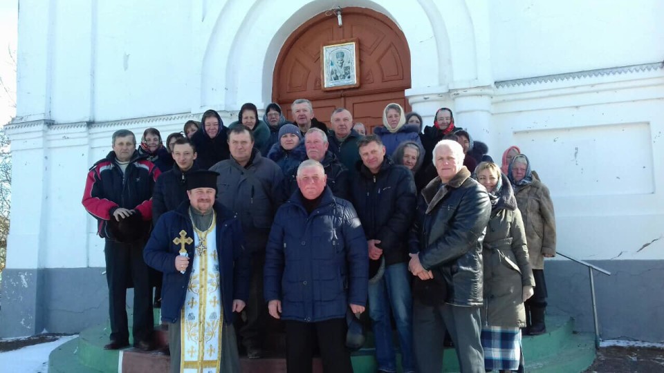 «Будуйте свій храм»: у селі на Волині священик не віддає ключі від храму громаді