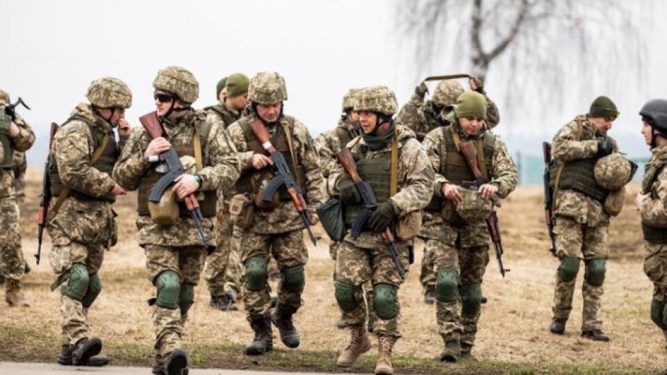 Працівники Волинського центру контролю хвороб віддали для ЗСУ майже 1,3 млн гривен