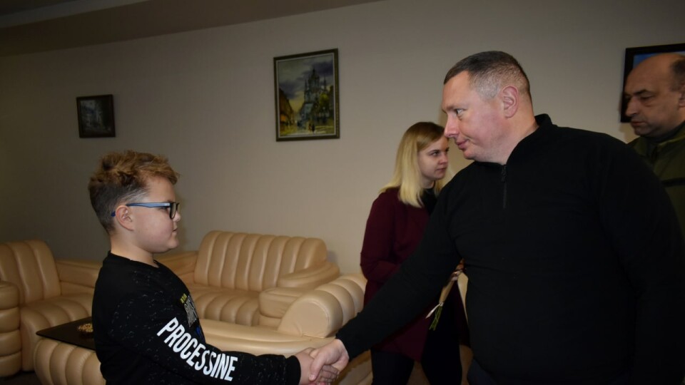 Сім'ї загиблого Героя з волинської бригади вручили його орден «За мужність». ФОТО