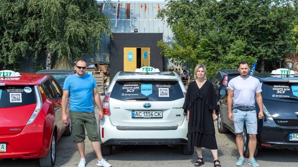 У Луцьку задонатити на армію можна прямо з таксі