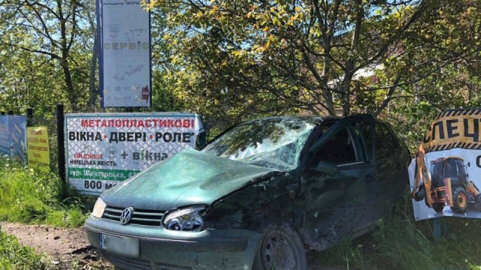 Гематоми, забої голови: деталі автотрощі у Нововолинську