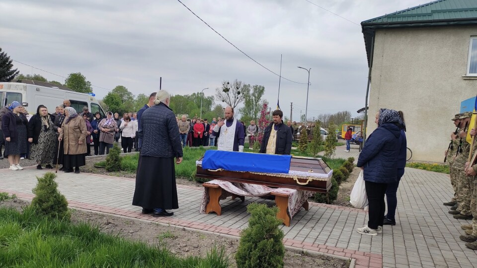 На Волині провели в останню путь воїна. ФОТО