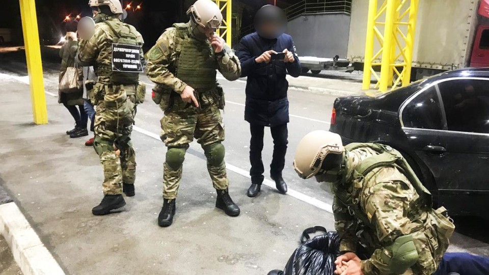 Як на Волині затримували сутенерів. ФОТО. ВІДЕО