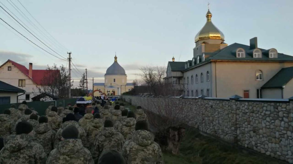На Волині попрощалися з Героєм Миколою Голінчуком. ФОТО