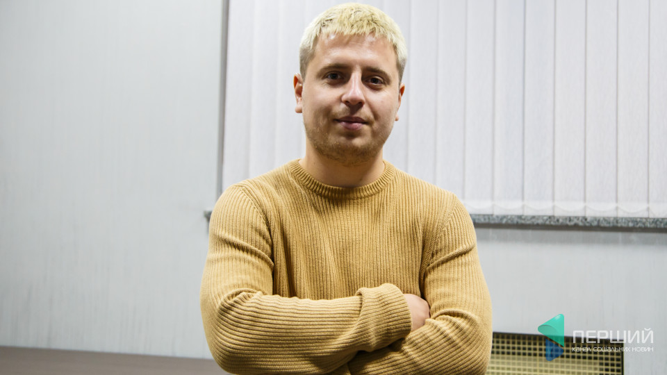 Лучанин заробляє на годинниках із вінілових платівок. Історія успіху Максима Кузьмінчука