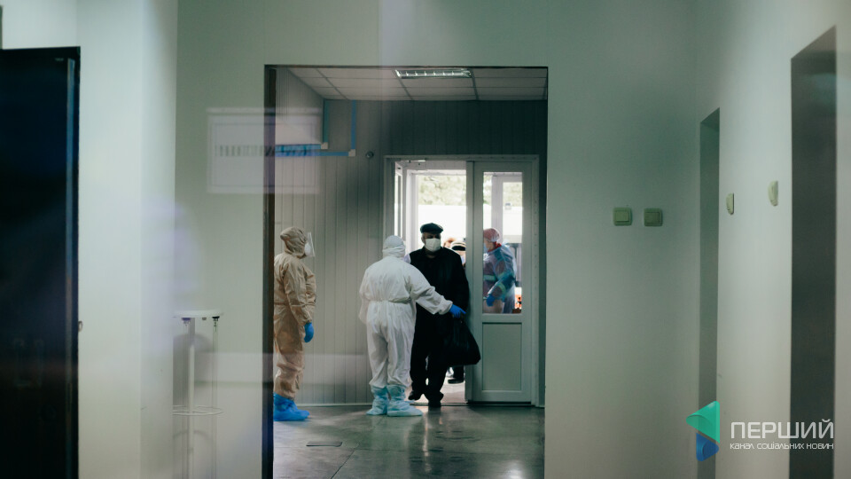 Ситуація з ковідом в Україні: 17 479 нових хворих та 438 смертей