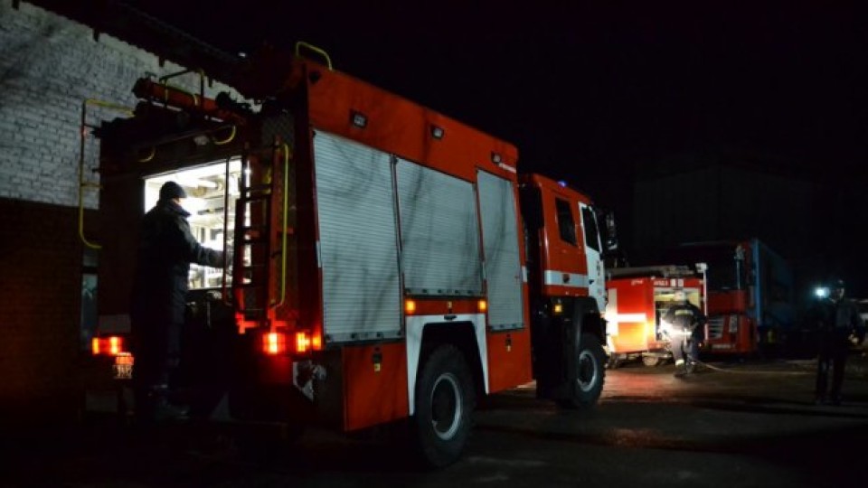 На Волині у відділі поліції горіли 4 машини