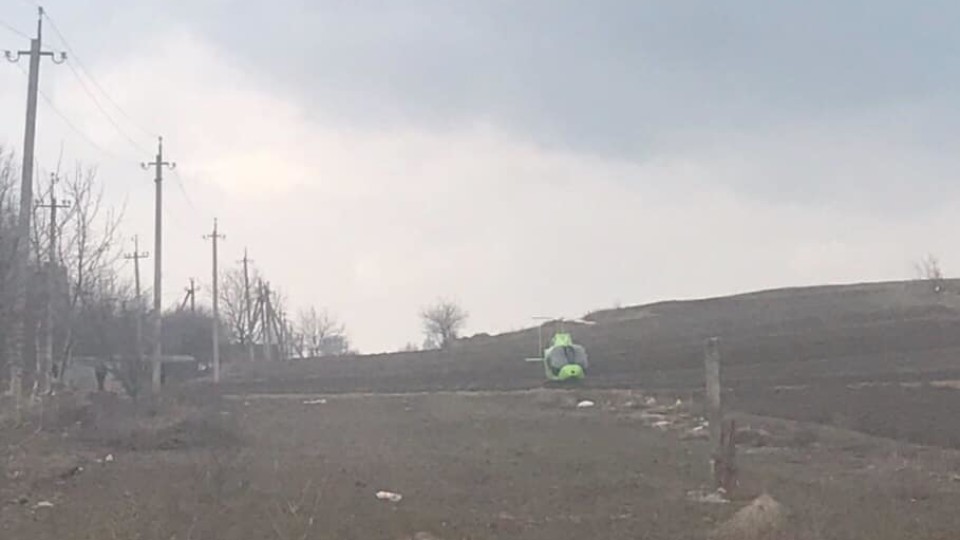 Біля Луцька сів вертоліт за 1,5 мільйона доларів. ФОТО