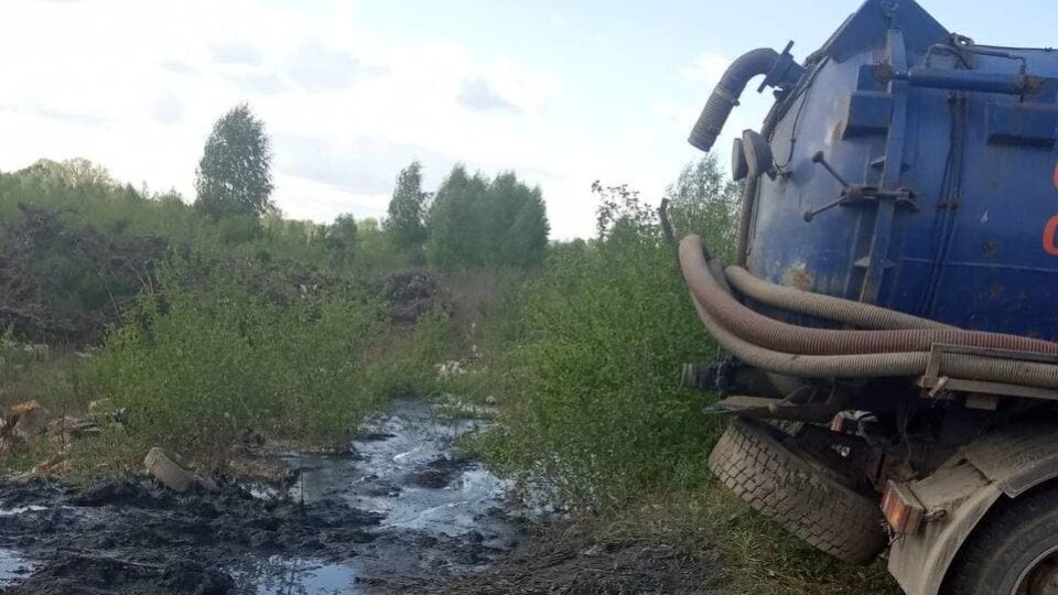 У Ковельському районі незаконно зливали нечистоти