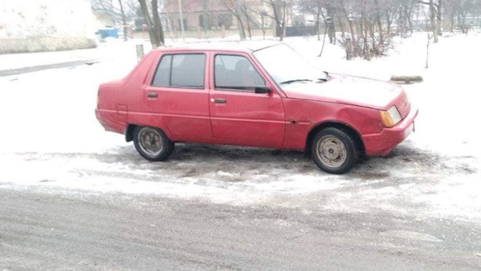 У Луцьку горе-паркувальник лякав  муніципалів впливовими знайомими. ФОТО