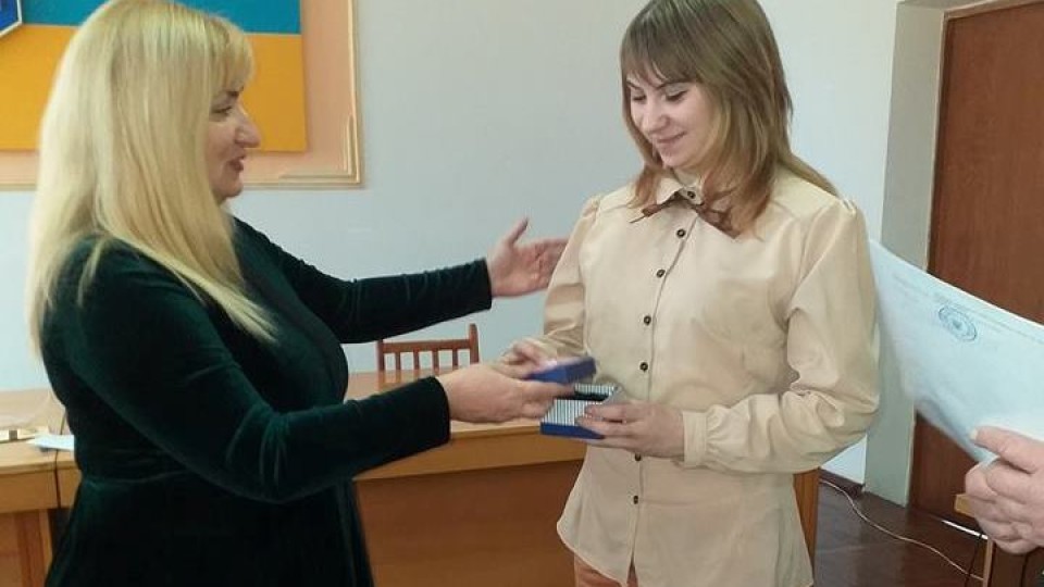 В Іваничах вручили ключі від квартири сироті