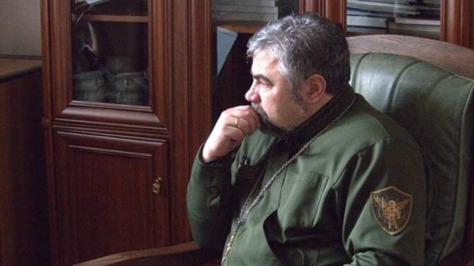 «Як на фронті. Тільки трохи по-іншому». Ми розпитали священника, як він пропонує причащатися