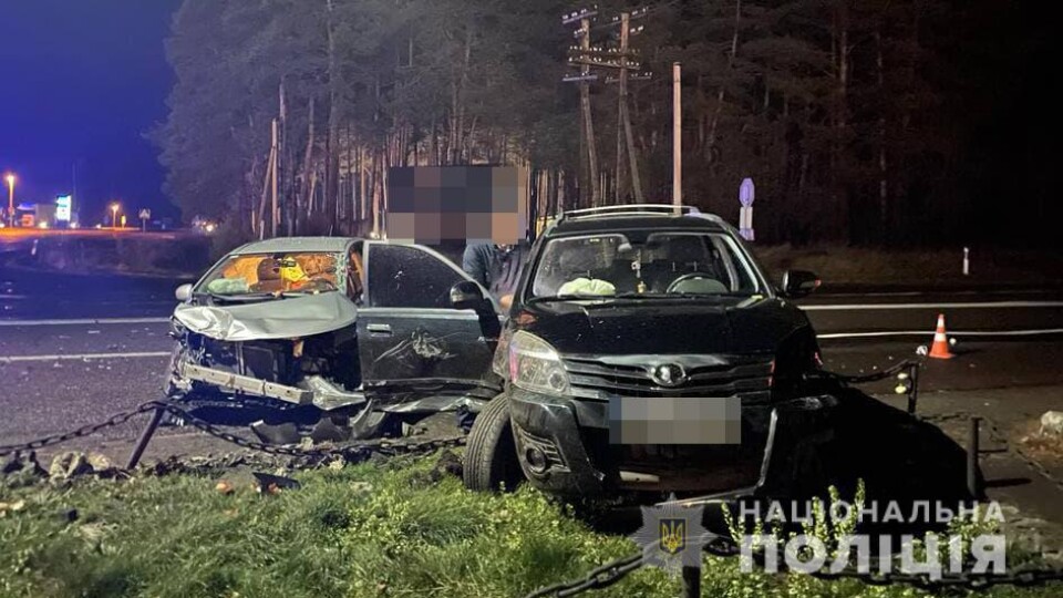 На Волині вночі сталася аварія. Двоє людей постраждало