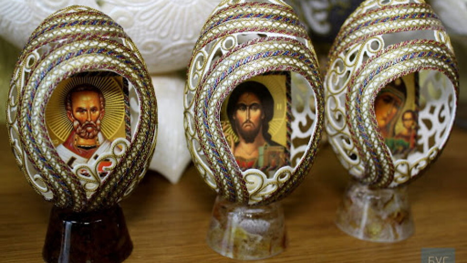 Волинський майстер, який творить шедеври із яєчної шкаралупи, встановить світовий рекорд