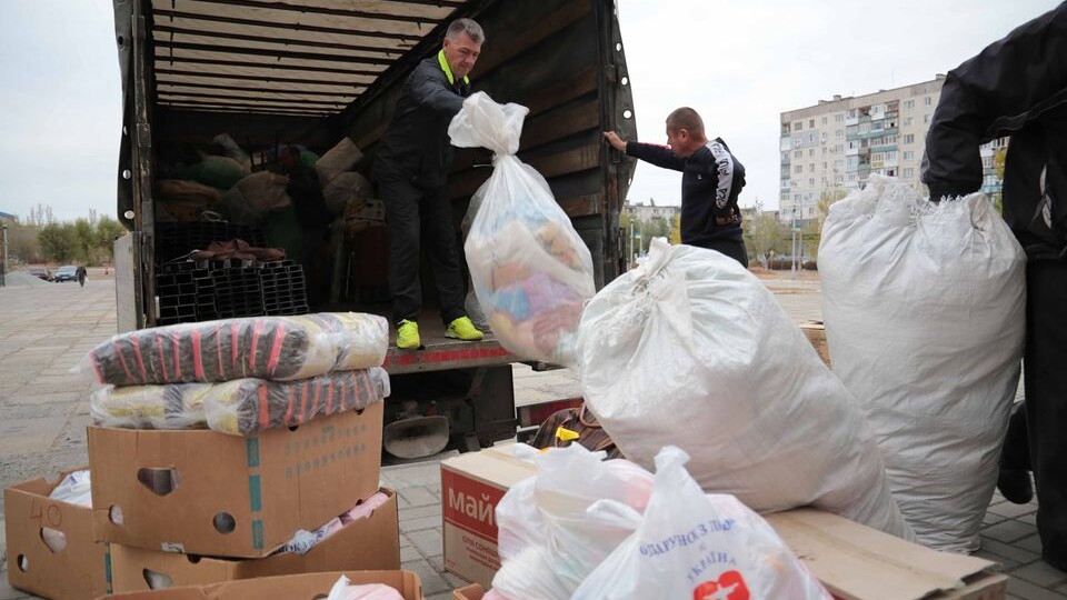 Волиняни передали допомогу для погорільців із Луганщини
