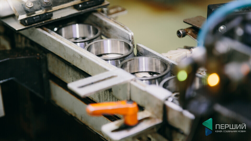Шведська компанія SKF, завод якої діє у Луцьку, заявила, що йде з Росії