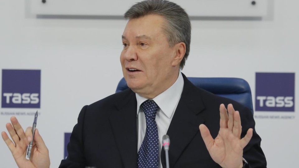 Вони взяли на себе великий гріх, – Янукович про отримання Україною Томосу
