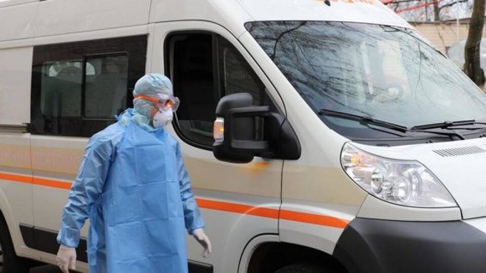 За добу коронавірус виявили майже у 5 тисяч українців. Серед них – понад сотня волинян