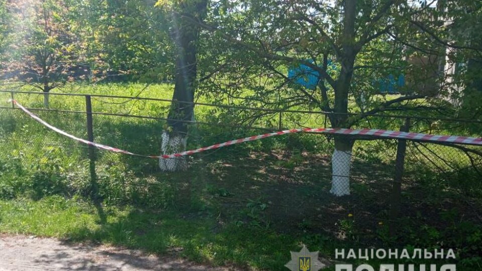 На Волині чоловік вистрелив у родича, а тоді вчинив самогубство