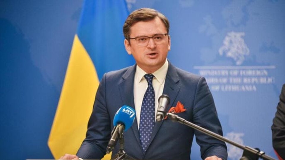 Росія почала евакуацію на адмінмежі в Криму, – Кулеба