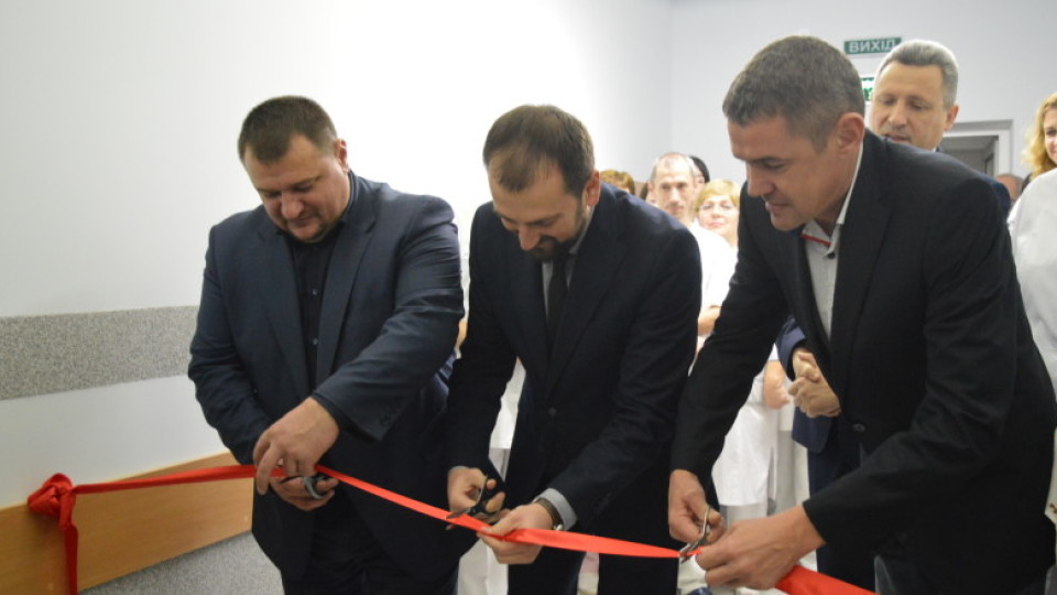 У Луцькій райлікарні відкрили відремонтоване відділення фізіотерапії. ФОТО