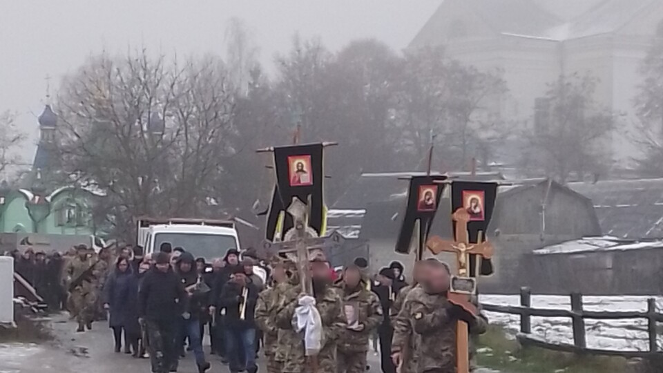 На Волині провели в останню путь 45-річного Захисника Олександра Бусла. ФОТО