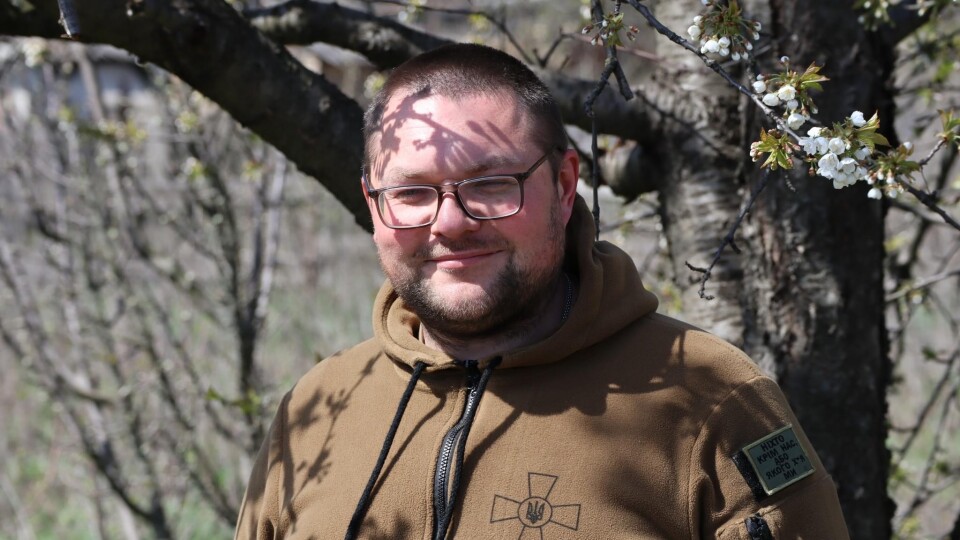 Волонтер з Луцька взяв до рук зброю і воює з побратимами на Сході