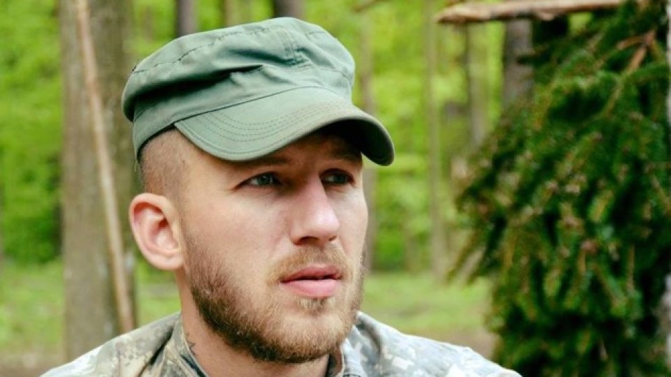Ветеран АТО з Луцька на свій день народження просить купити інвалідний візок для друга