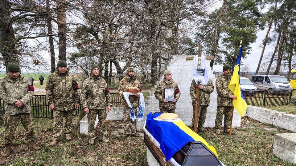 На Волині попрощалися з полеглим захисником. ФОТО