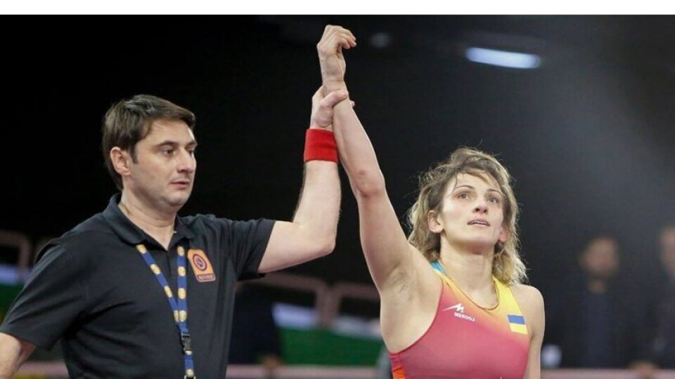 На Чемпіонаті Європи борчиня з Волині перемогла росіянку. Як проходив поєдинок
