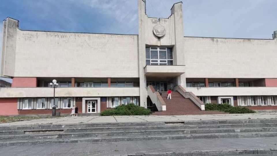 У Луцьку почали реконструкцію площі перед Палацом урочистих подій