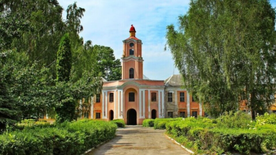 Втечу пацієнта з психлікарні в Олиці підтвердила поліція. ФОТО