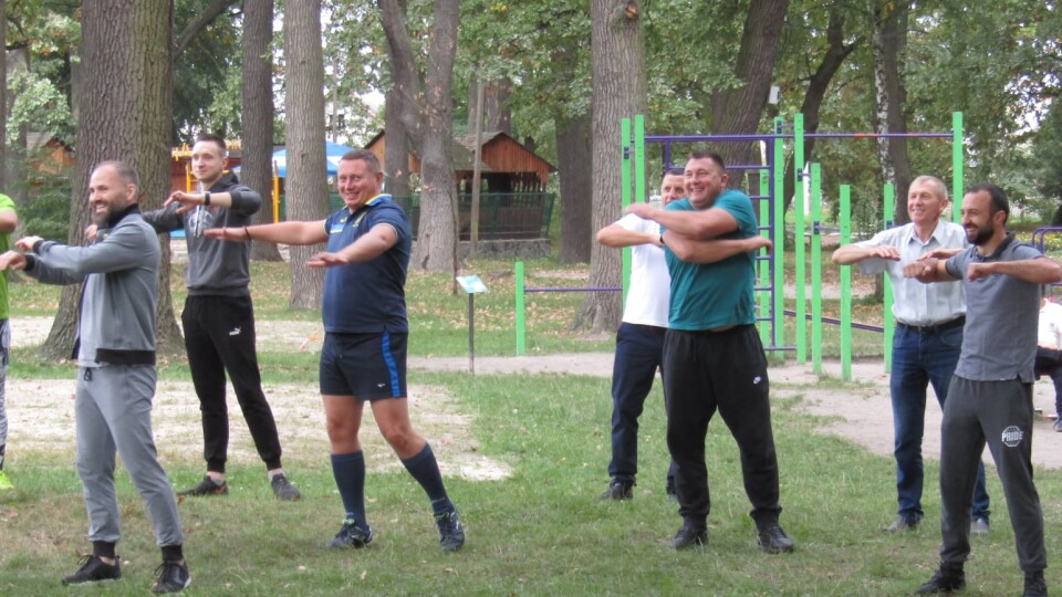 Голова Волинської ОДА Погуляйко тренувався з дітьми у Ківерцях. Фото