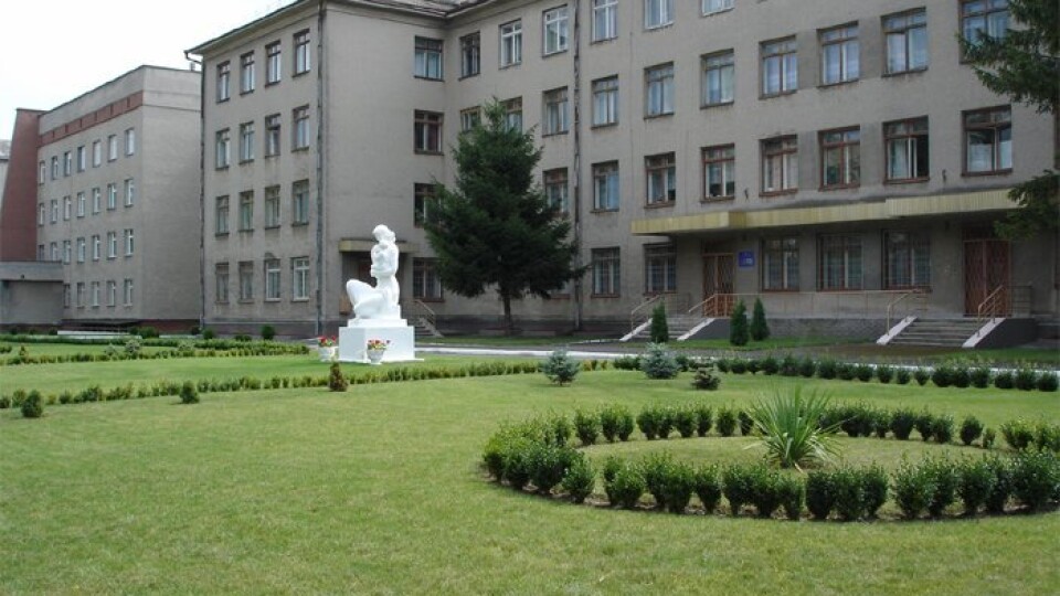 Відоме прізвище лікаря луцького пологового, який займався сутенерством та збував наркотики