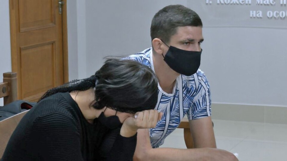 Водій, який збив у Луцьку чоловіка з дітьми, визнав свою провину. Що розповіли потерпілі