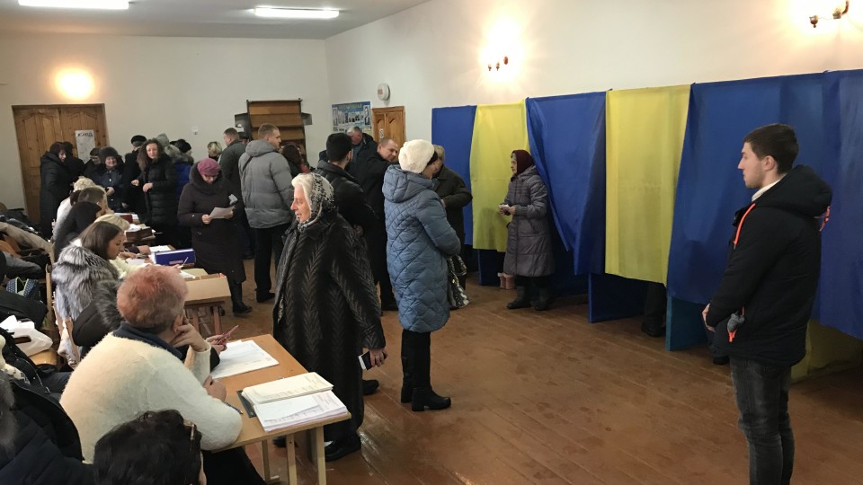Майже 11 мільйонів українців проігнорували вибори