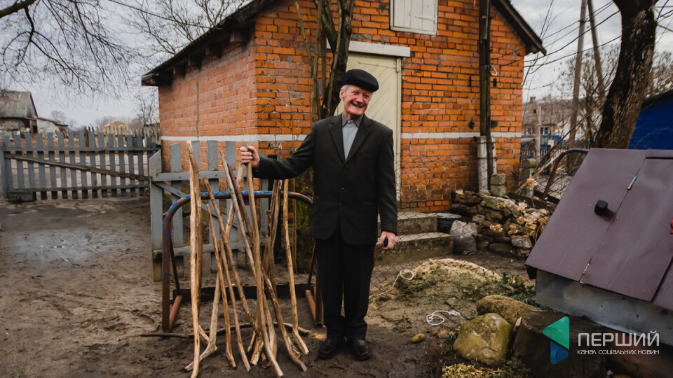 А на Великдень підуть «гріти мертвим ноги». Смідин. ЗАНЕСЛО В СЕЛО