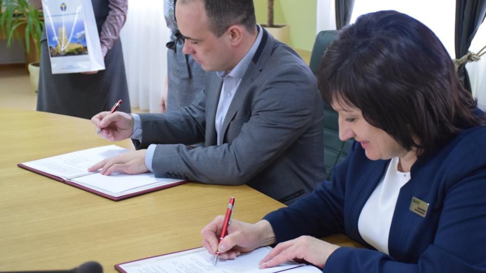 Волинський центр зайнятості почав співпрацю з ЦНАПом. Будуть разом допомагати іноземцям
