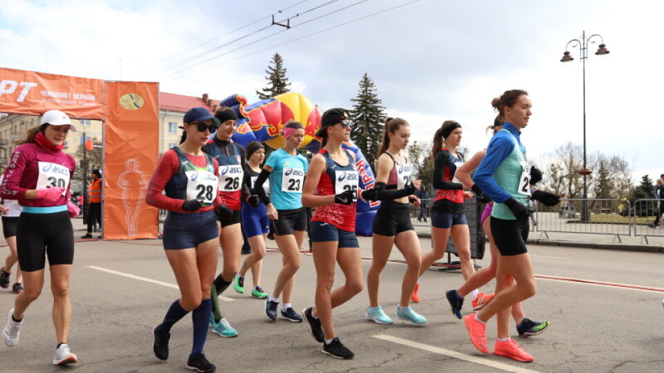 Волинські спортсменки встановили національні рекорди на чемпіонати зі спортивної ходьби