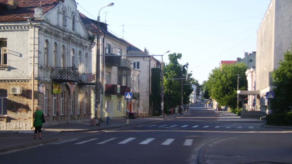 У Луцьку демонтують пам’ятну дошку комуністичному журналісту