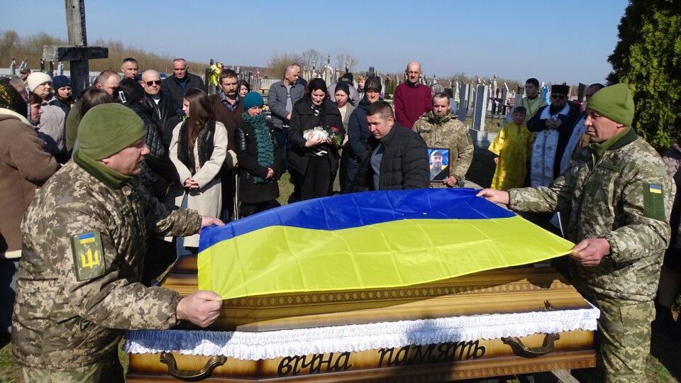 На Волині вічний спочинок знайшов Герой, який вважався зниклим. ФОТО