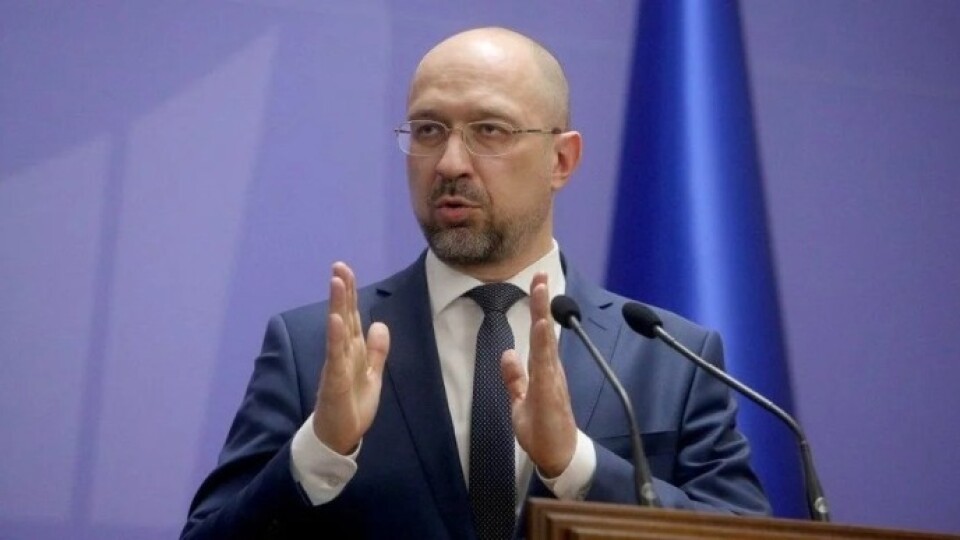 Шмигаль заявив, що до початку жовтня в Україні буде по 3 тисячі хворих на COVID щодня