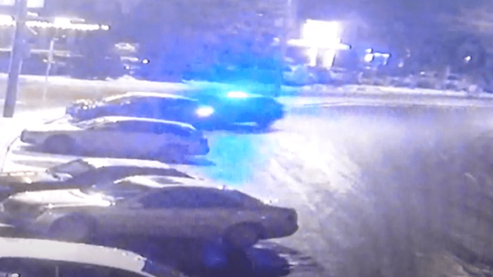 Показали момент аварії за участю патрульних у Луцьку