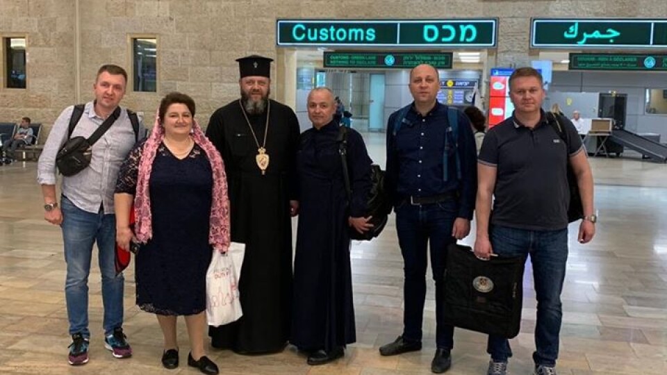 Вперше для ПЦУ: владика Михаїл привезе з Єрусалиму Благодатний вогонь