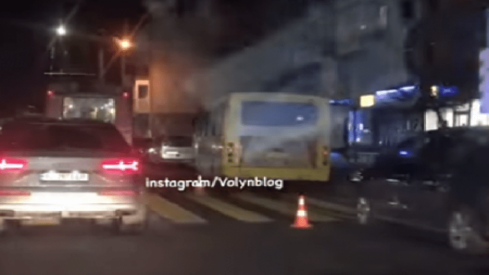 У Луцьку на проспекті Волі - аварія. Рух ускладнений